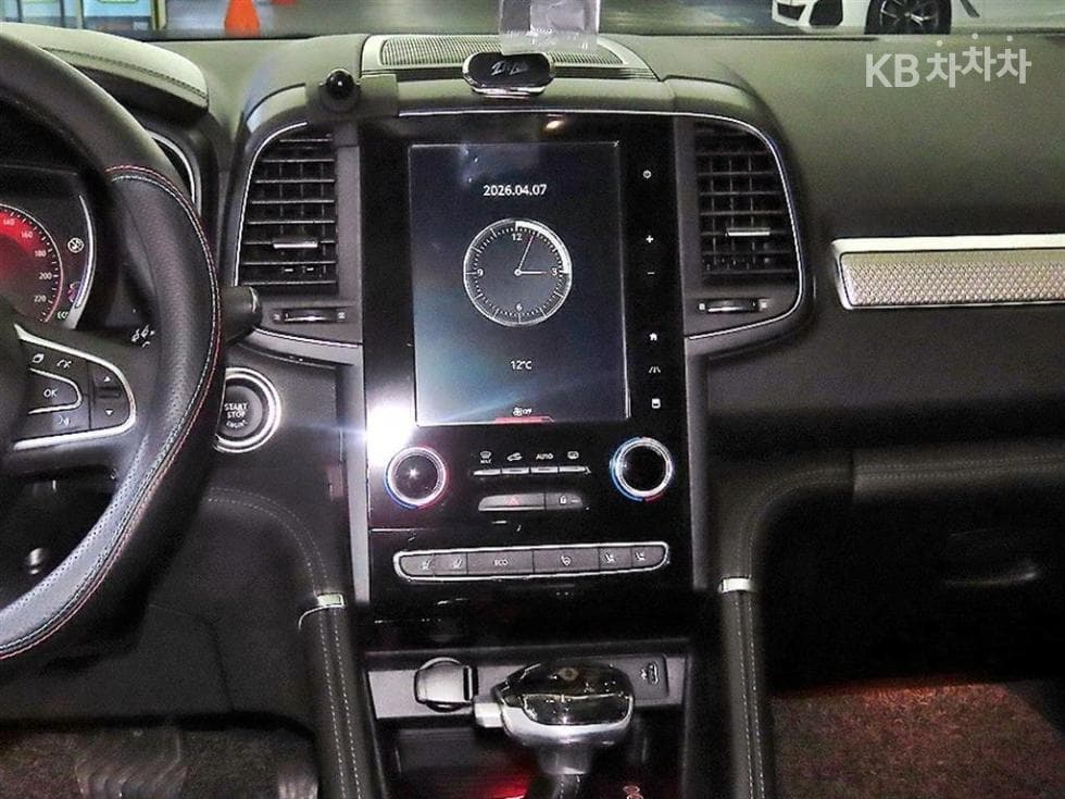 Renault Korea The New (facelift) QM62.0 GDe 2WD RE Signature - 11