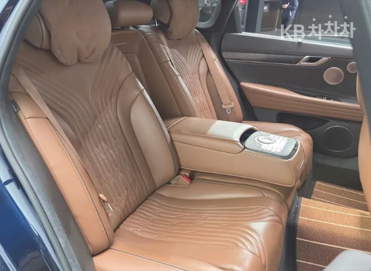 Дженезис G80(RG3)2.5 Турбо Бензин Директ Инжекция 2WD - 12