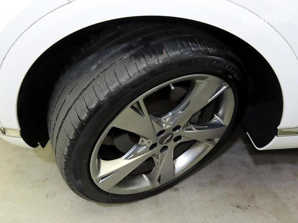 Genesis GV803.0 Diesel AWD - 20
