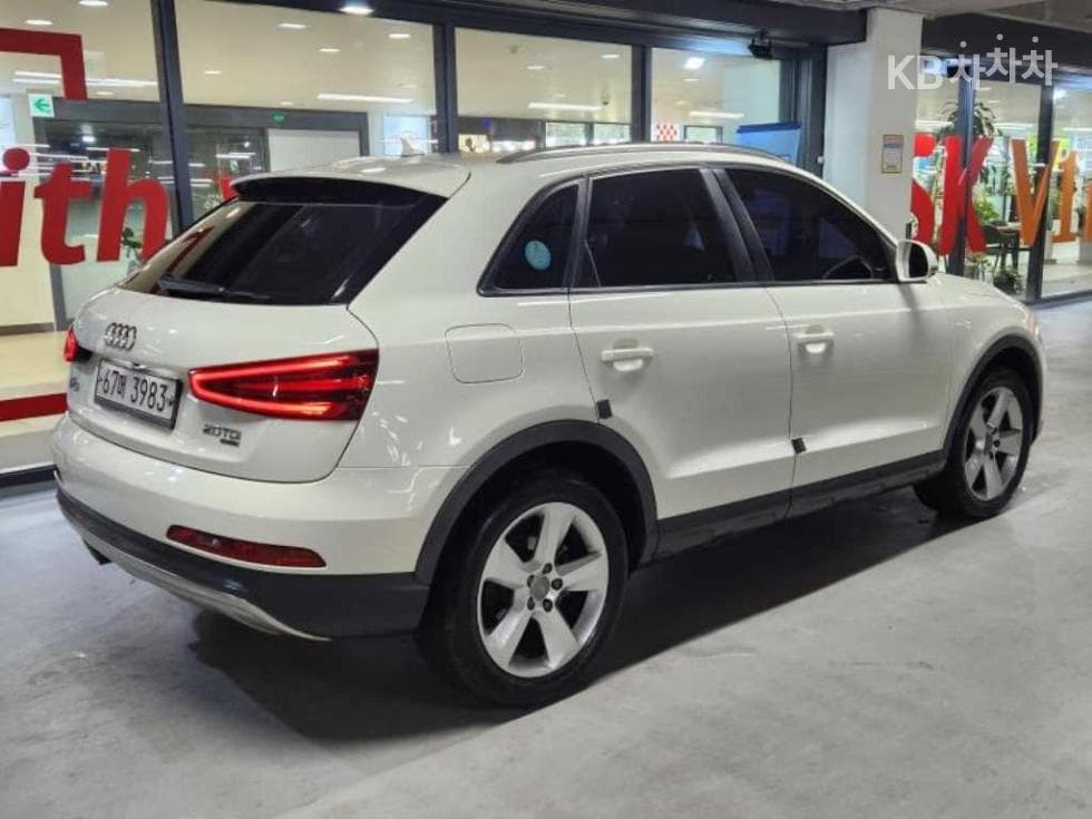 Audi Q32.0 Turbo Diesel Injection 콰트로 오Pro드 - 4