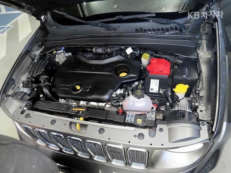 지프 레니게이드1.6 Limited FWD - 19