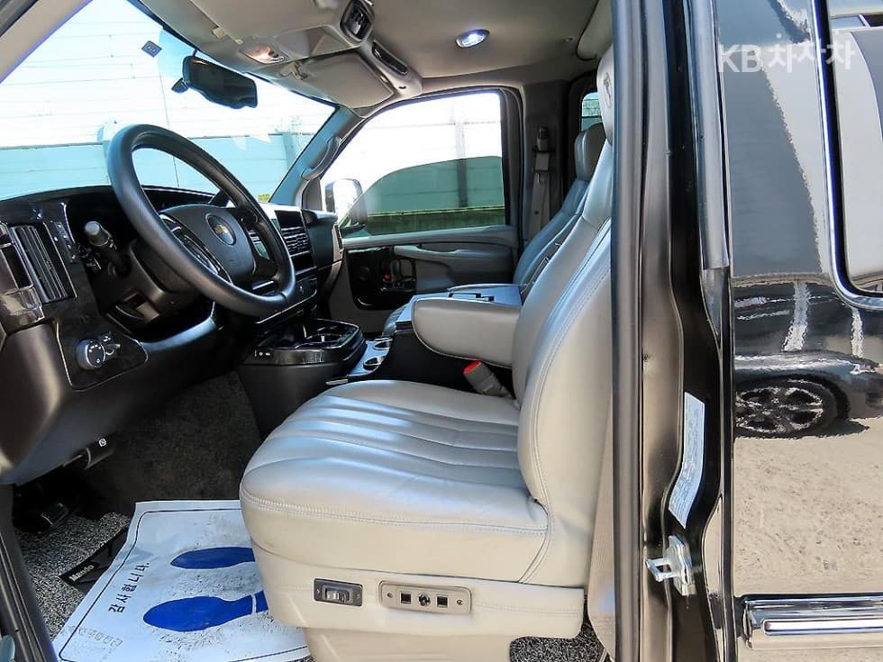 Chevrolet 익스프레스Van6.0 - 5
