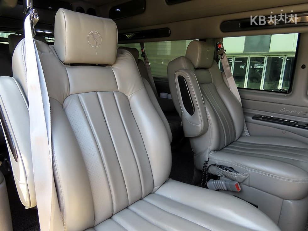 Chevrolet 익스프레스Van6.0 - 7