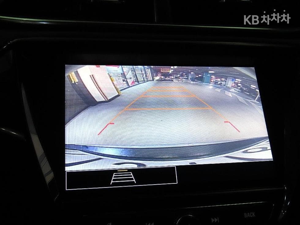 GM Korea Trailblazer1.35 Gasoline 2WD Premier - 13