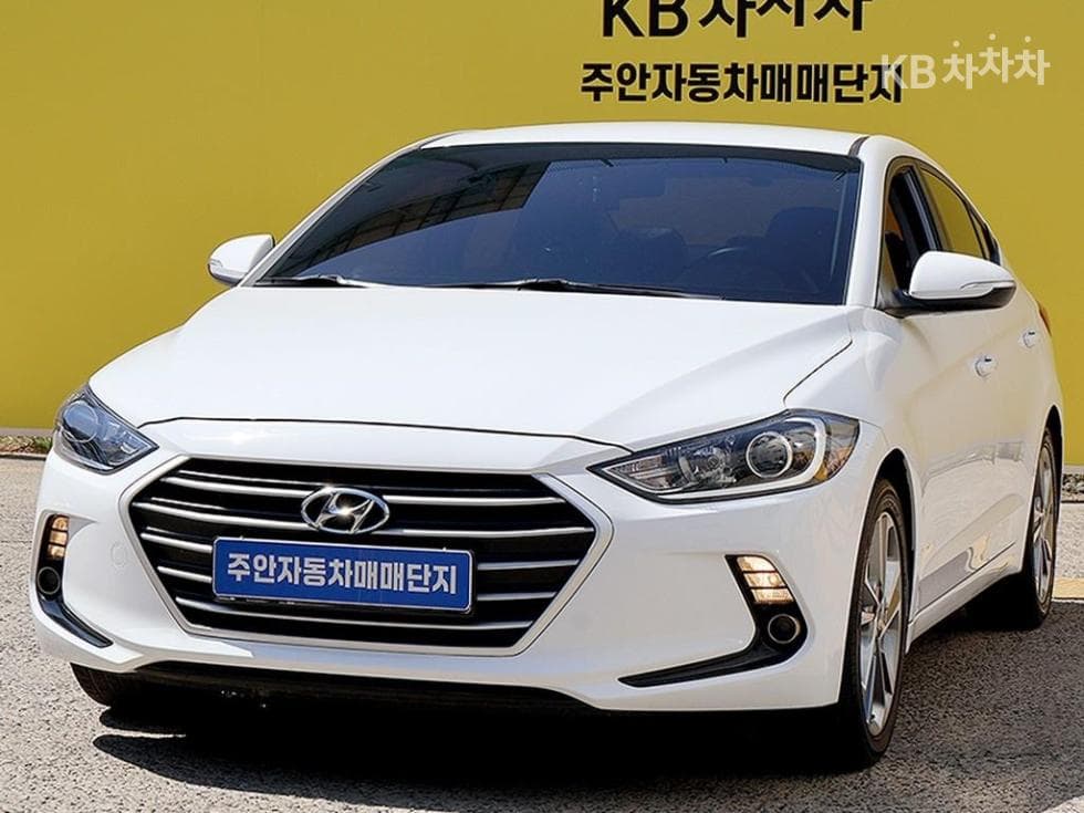 Хюндай Avante (Elantra)AD1.6 GDi Value Plus - 2