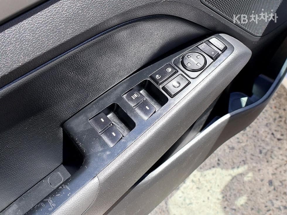 Хюндай Avante (Elantra)AD1.6 GDi Value Plus - 11