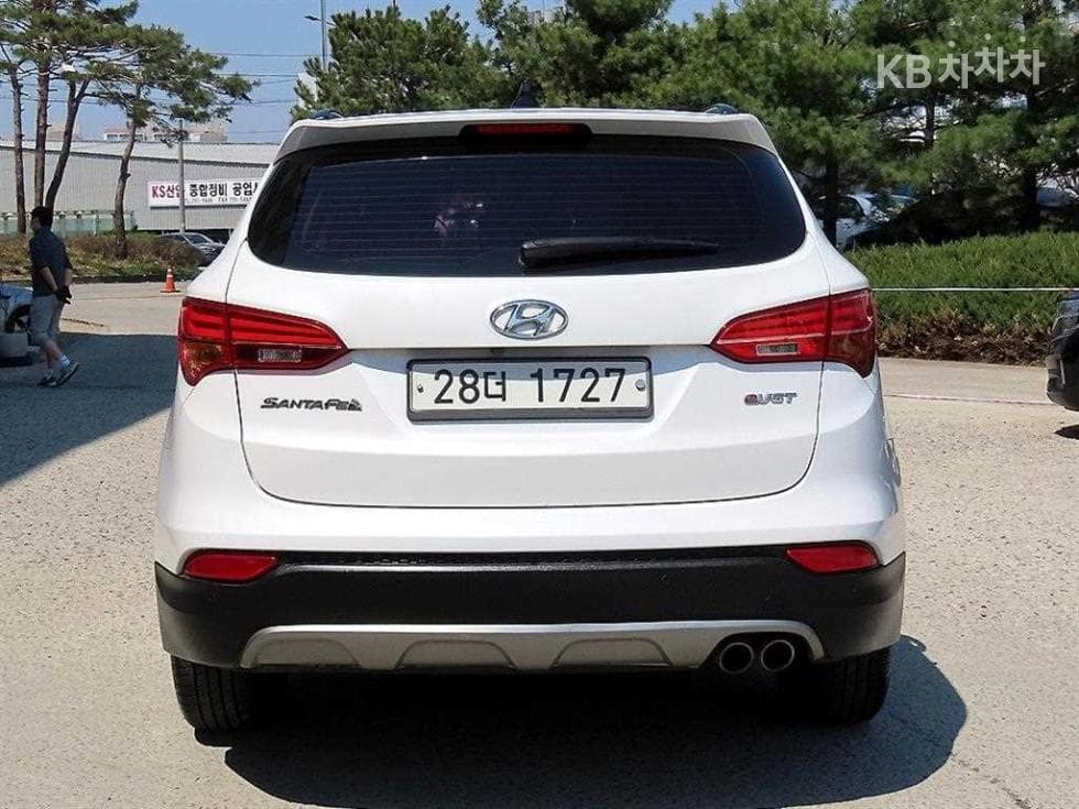 Hyundai Santa Fe DMHyundai R-engine 2.0 diesel 2WD PREMIUM Standard - 4