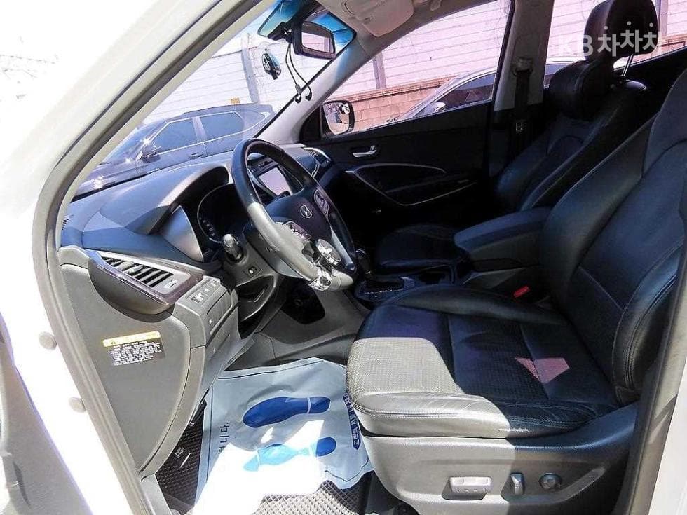 Hyundai Santa Fe DMHyundai R-engine 2.0 diesel 2WD PREMIUM Standard - 5