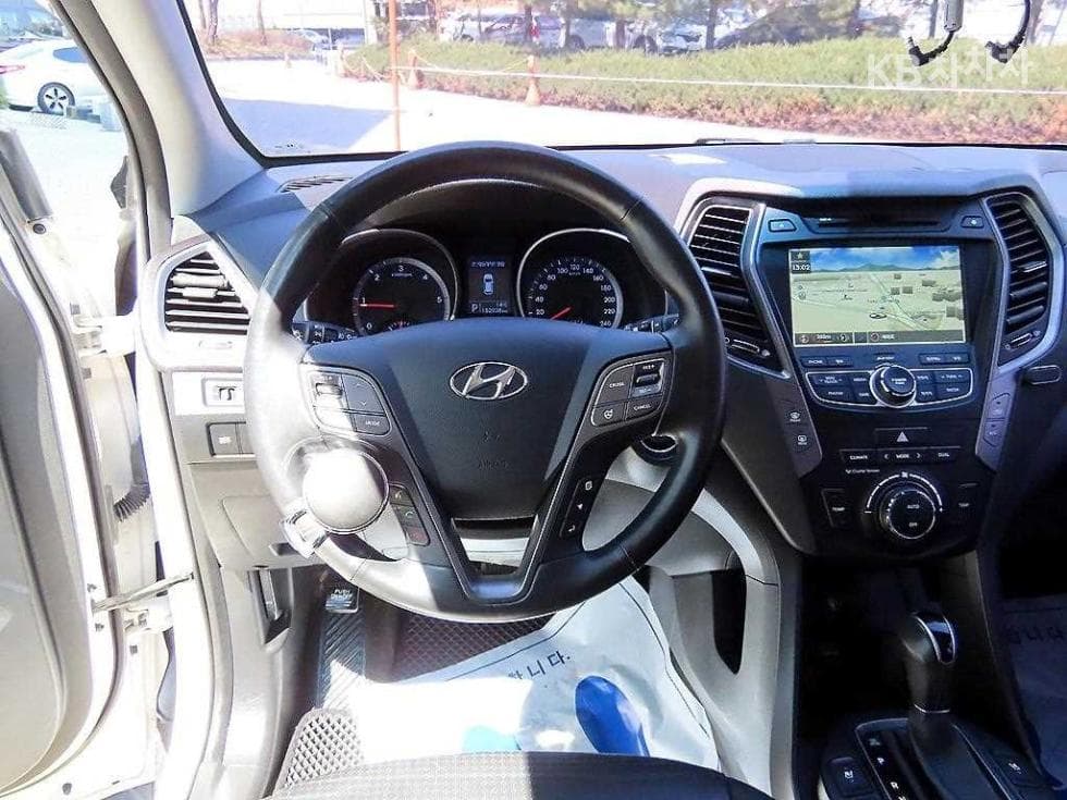 Hyundai Santa Fe DMHyundai R-engine 2.0 diesel 2WD PREMIUM Standard - 8