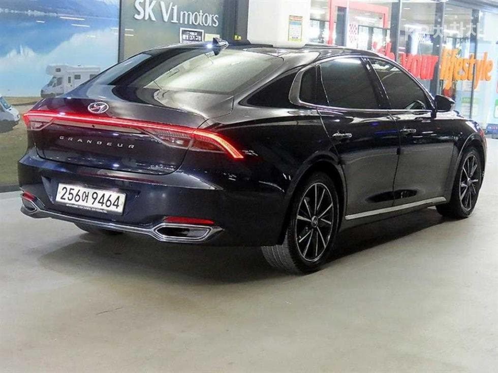 Hyundai The New (facelift) Grandeur (Azera)2.5 Premium 초이스 - 4