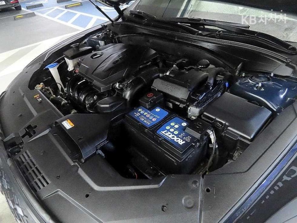 Hyundai The New (facelift) Grandeur (Azera)2.5 Premium 초이스 - 19