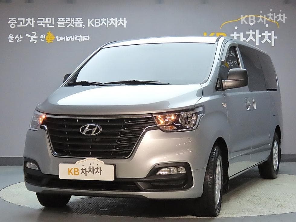 Хюндай The New (фейслифт) 그랜드 Star렉스 Ван 3Местен승 Смарт - Image 1