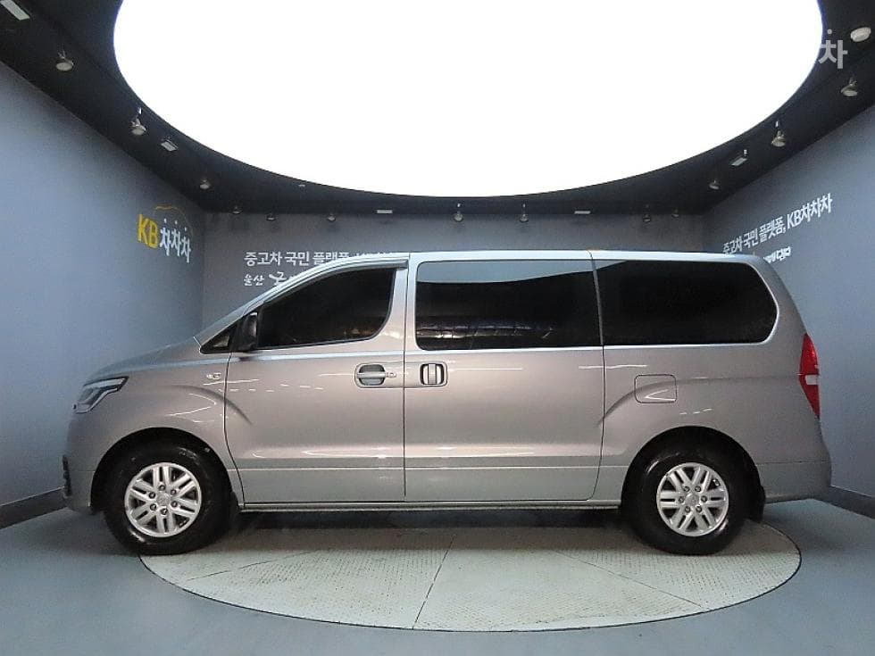 Хюндай The New (фейслифт) 그랜드 Star렉스Ван 3Местен승 Смарт - 5