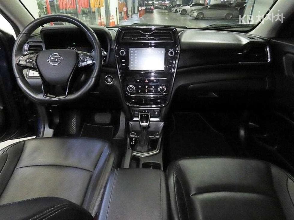 KG Mobility Tivoli Air(X150)1.5 Gasoline A3 - 10