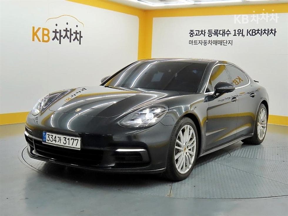 Porsche 파나메라 (971) 2.9 4S Standard - Image 1