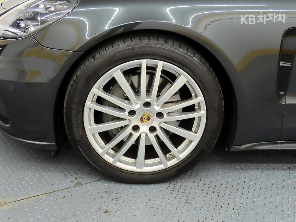 Porsche 파나메라 (971)2.9 4S Standard - 20