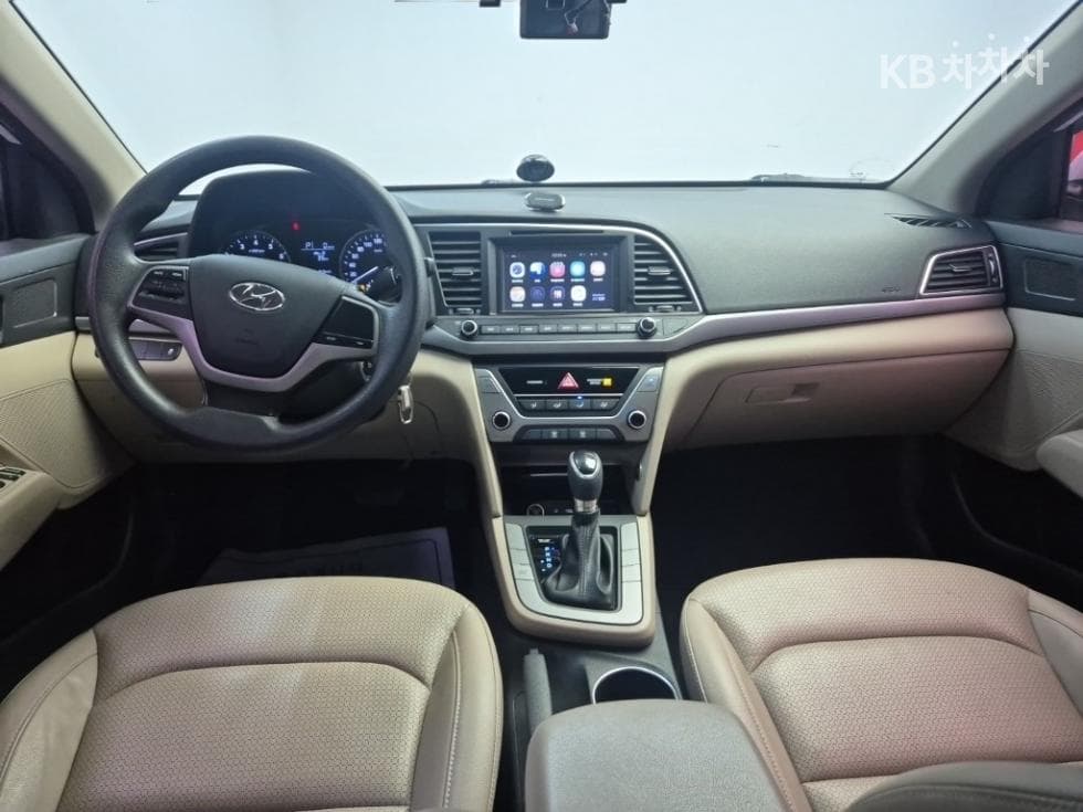 Хюндай Avante (Elantra)AD1.6 GDi Стил - 7