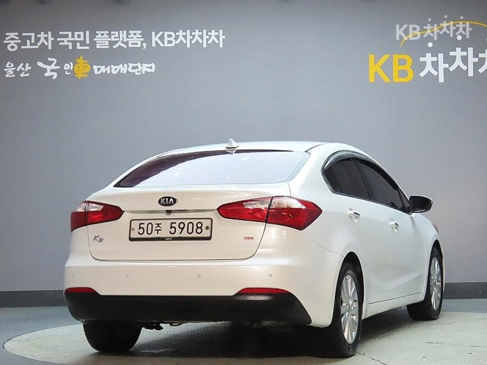 Kia K3Prestige - 2