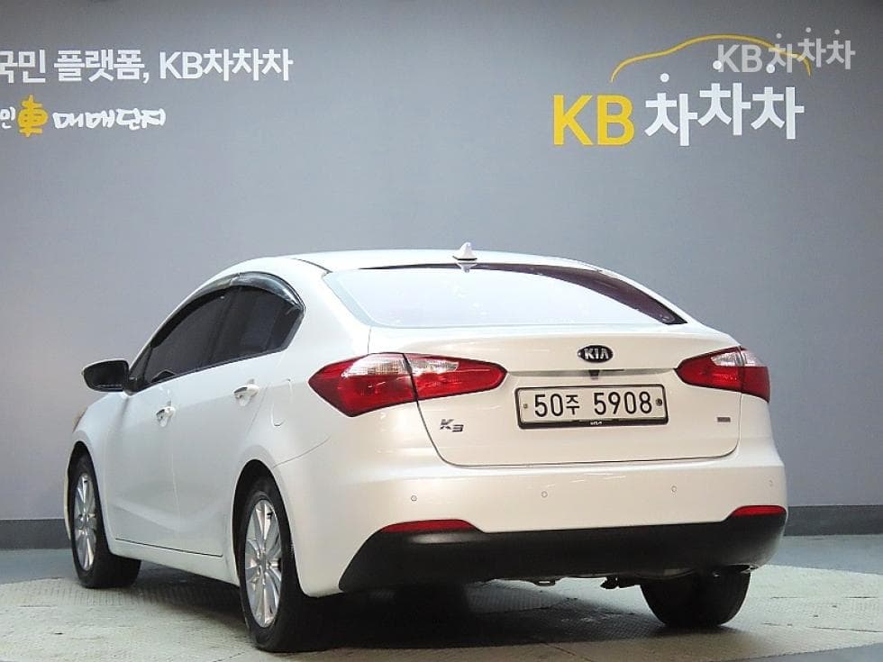 Kia K3Prestige - 4