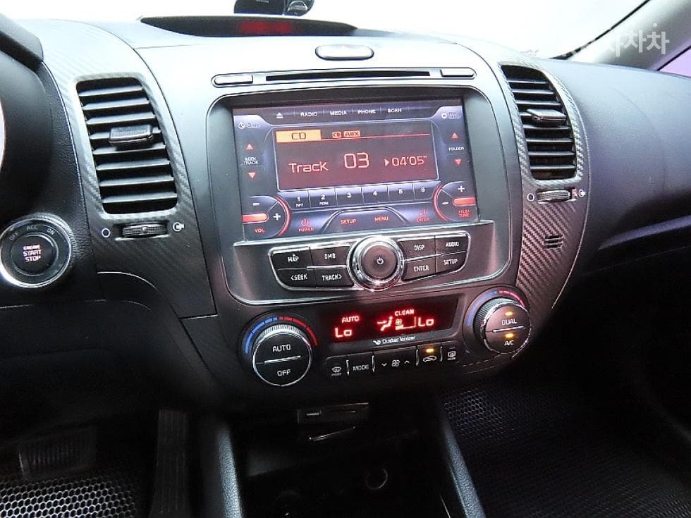 Kia K3Prestige - 17