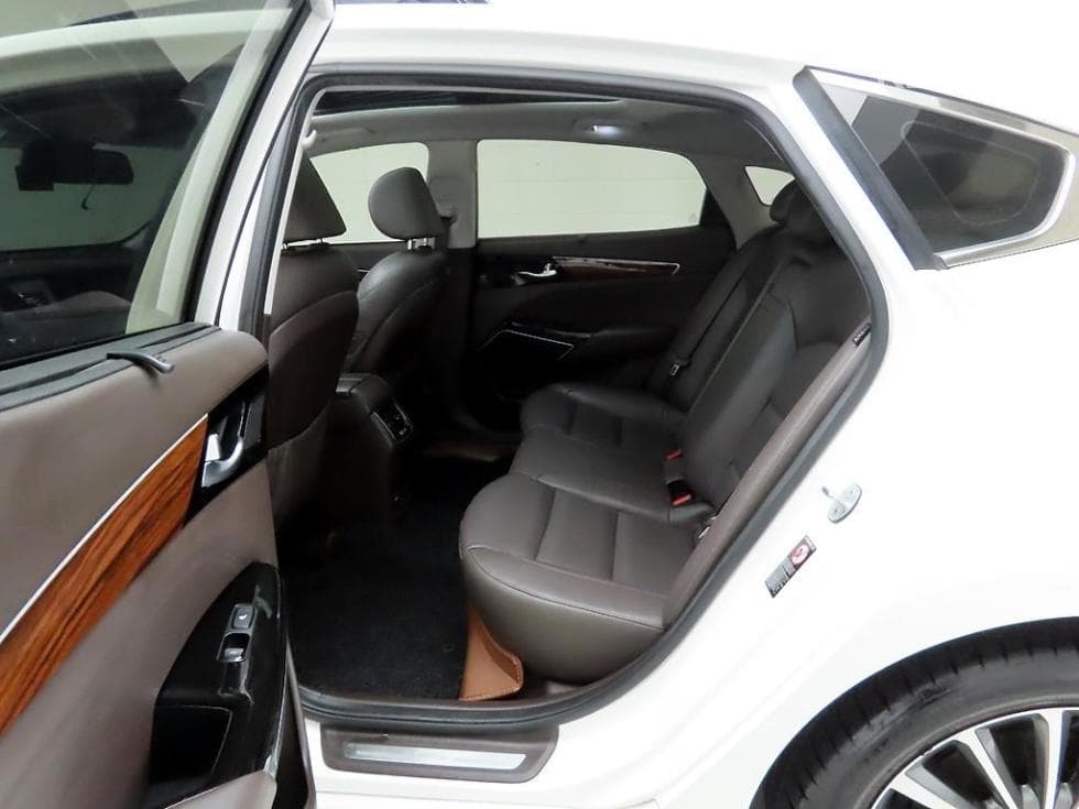 Kia All New K72.4 GDi Limited - 12