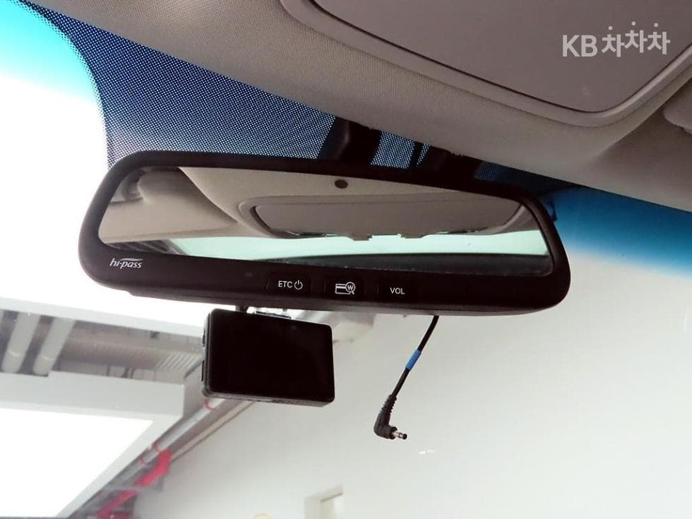 Kia All New K72.4 GDi Limited - 13