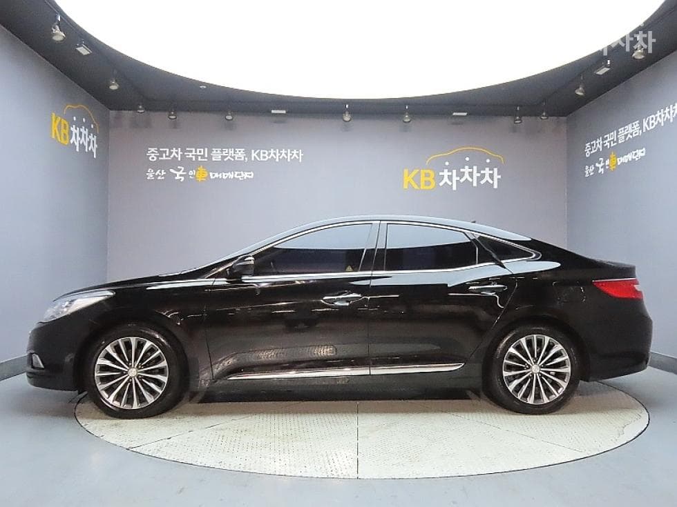 Hyundai Grandeur (Azera)HGHG240 Modern - 5