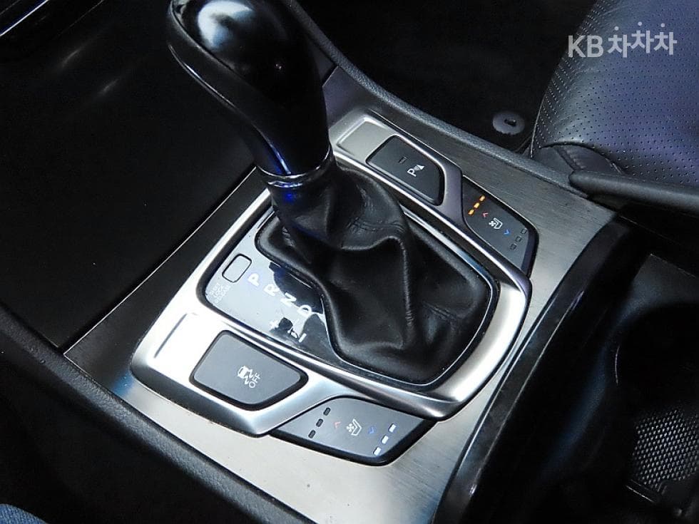 Hyundai Grandeur (Azera)HGHG240 Modern - 9