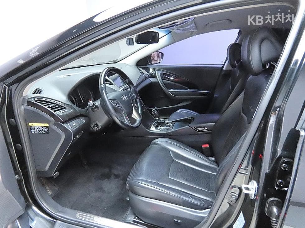 Hyundai Grandeur (Azera)HGHG240 Modern - 10