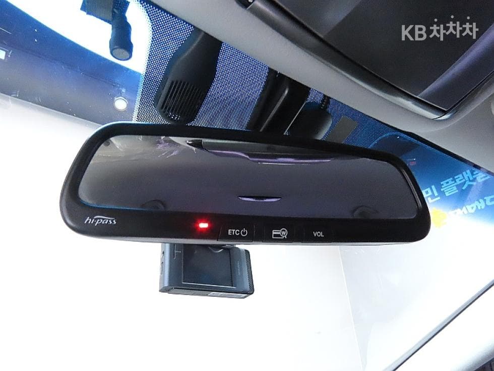 Hyundai Grandeur (Azera)HGHG240 Modern - 15