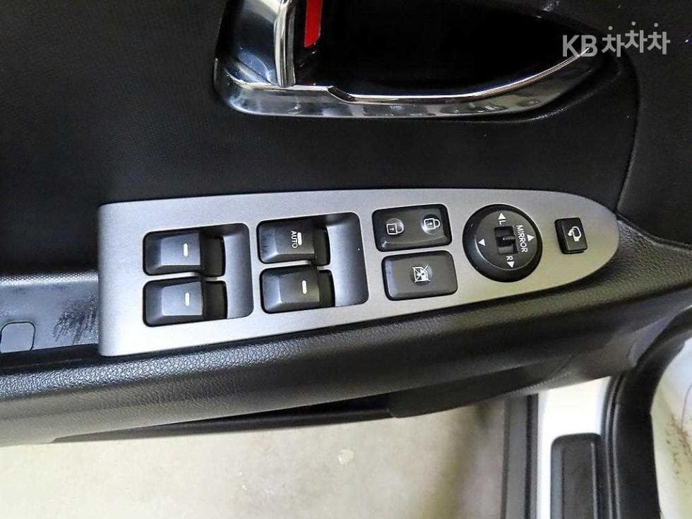 Kia The New (facelift) Sportage RDiesel 2WD Trendy - 13