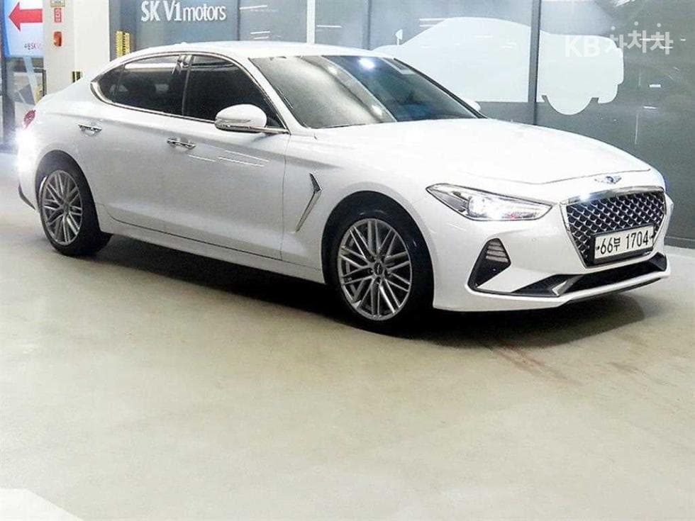 Genesis G70 2.0T AWD Elite - Image 1
