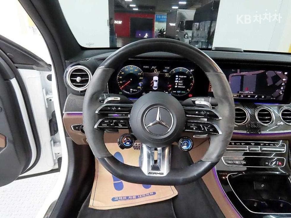 Mercedes-Benz E-Class (W213)E53 AMG 4MATIC+ Standard - 9