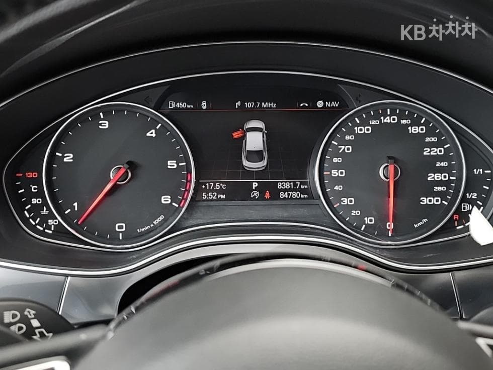 Audi A755 Turbo Diesel Injection 콰트로 Dynamic 4G - 9