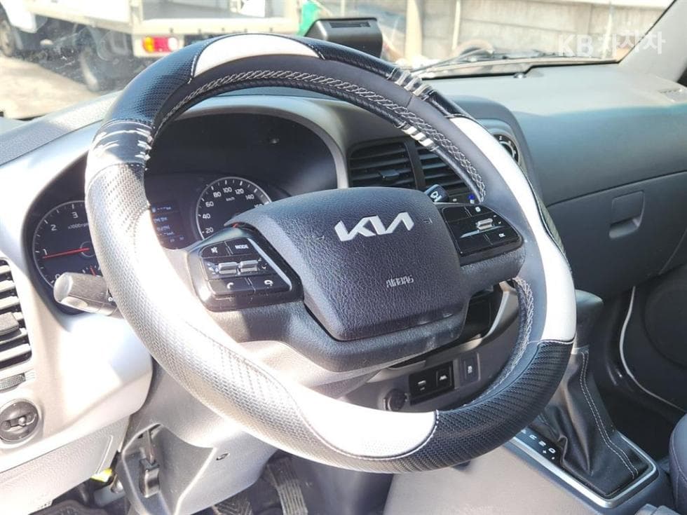 Kia The New (facelift) Bongo 3 (light truck)LPG Box Truck 1 Ton 하이 King Cab Extra Long L - 10