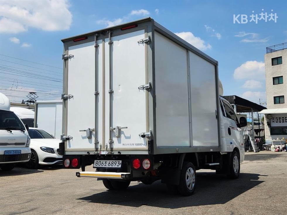 Kia The New (facelift) Bongo 3 (light truck)LPG Box Truck 1 Ton 하이 King Cab Extra Long L - 3