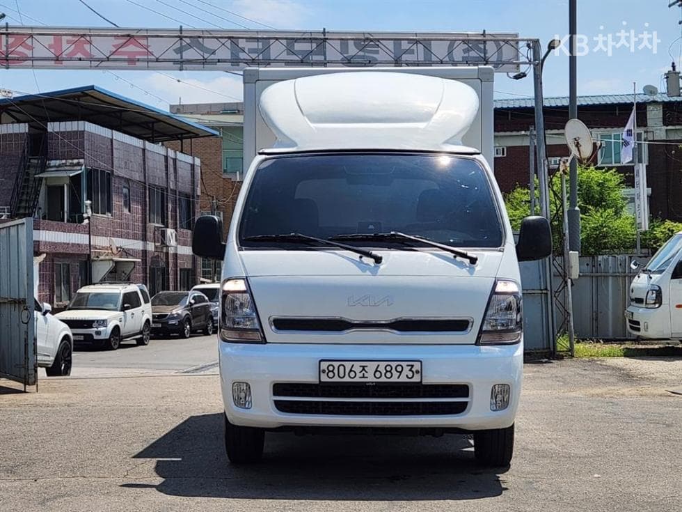 Kia The New (facelift) Bongo 3 (light truck)LPG Box Truck 1 Ton 하이 King Cab Extra Long L - 4