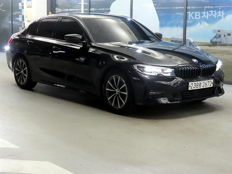 BMW 3 Series (G20) 320d Standard - Image 1