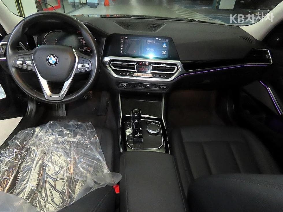 BMW 3 Series (G20)320d Standard - 10