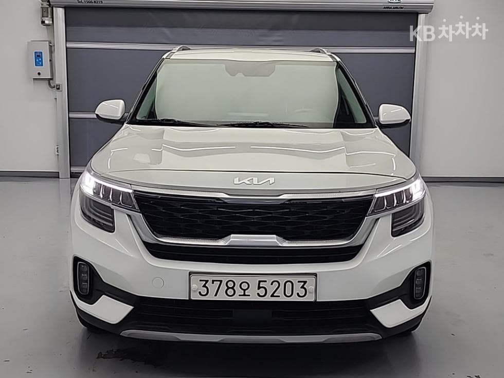 Kia Seltos1.6 Gasoline Turbo 2WD Trendy - 2