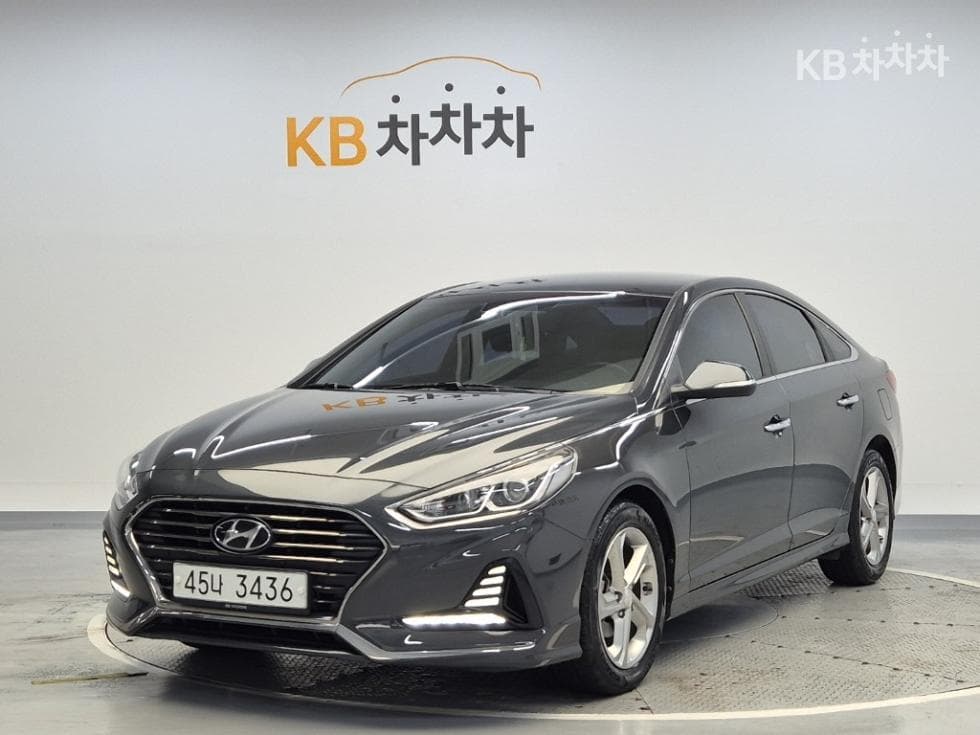 Hyundai Sonata New Rise 2.0 Smart Special (special feature/edition) - Image 1