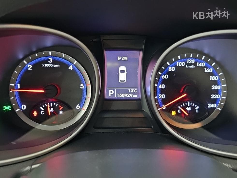 Hyundai Santa Fe DMHyundai R-engine 2.0 diesel 2WD PREMIUM Standard - 6