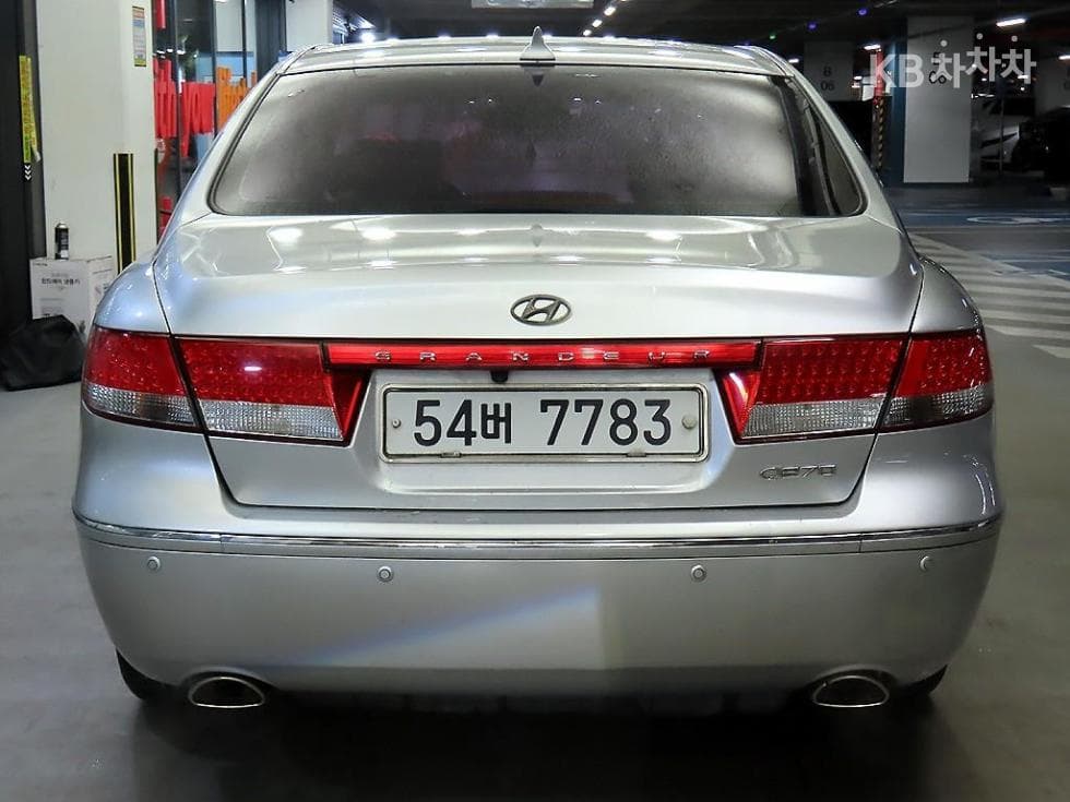Hyundai Grandeur (Azera)TGQ270 Luxury Standard - 5