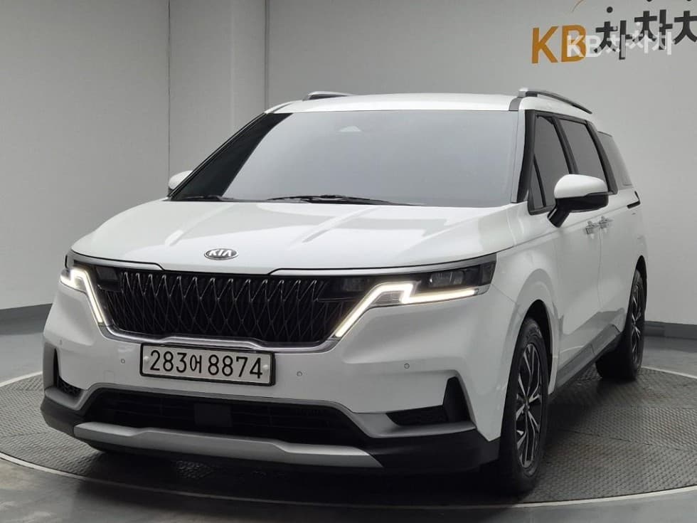 Киа Канивал 4-то поколение D2.2 9-местен Престиж - Image 1