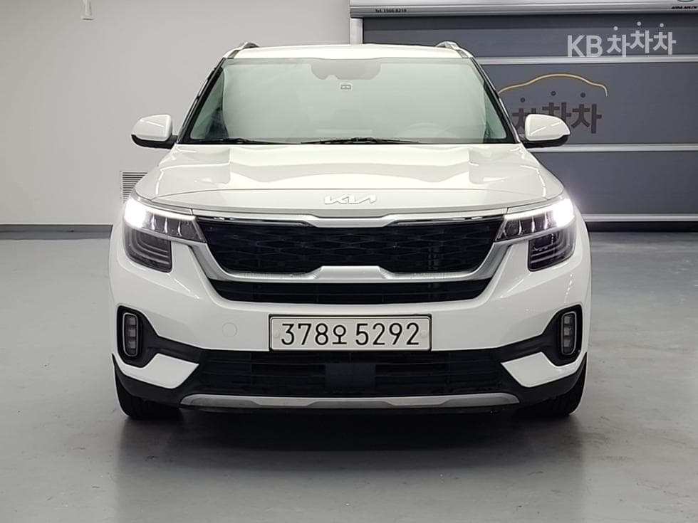 Kia Seltos1.6 Gasoline Turbo 2WD Trendy - 2