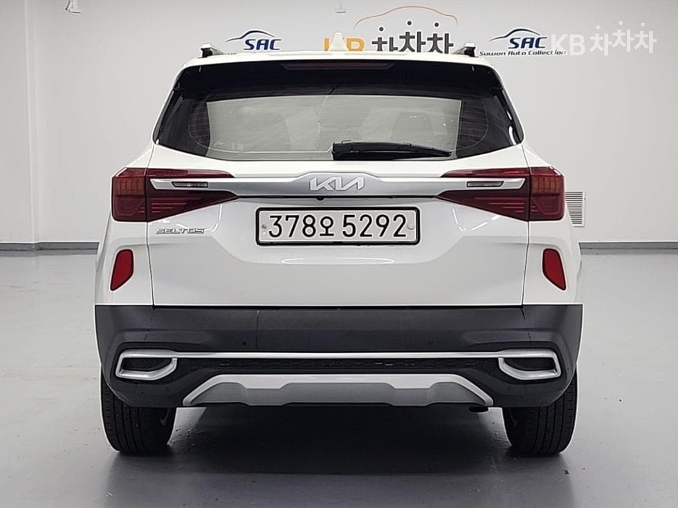 Kia Seltos1.6 Gasoline Turbo 2WD Trendy - 3