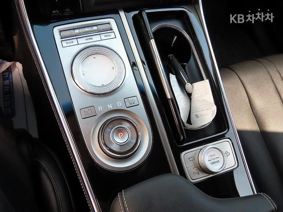 Genesis GV803.0 Diesel AWD - 11