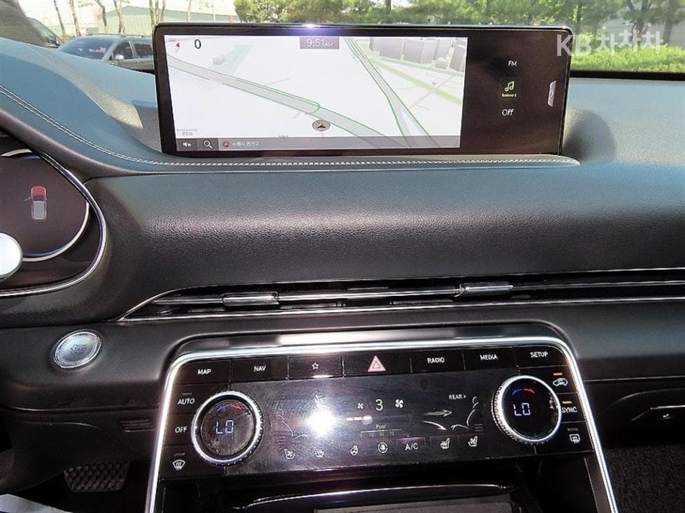 Genesis GV803.0 Diesel AWD - 13