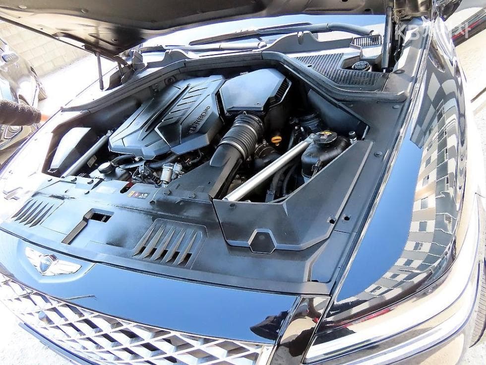Genesis GV803.0 Diesel AWD - 19