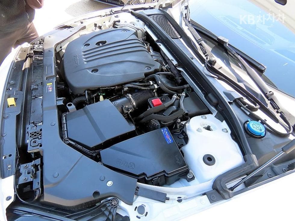 Volvo V60 CC(Second generation)B5 AWD Pro - 19
